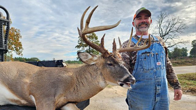 Sabine Parish Buck shot by Casey Carrington
